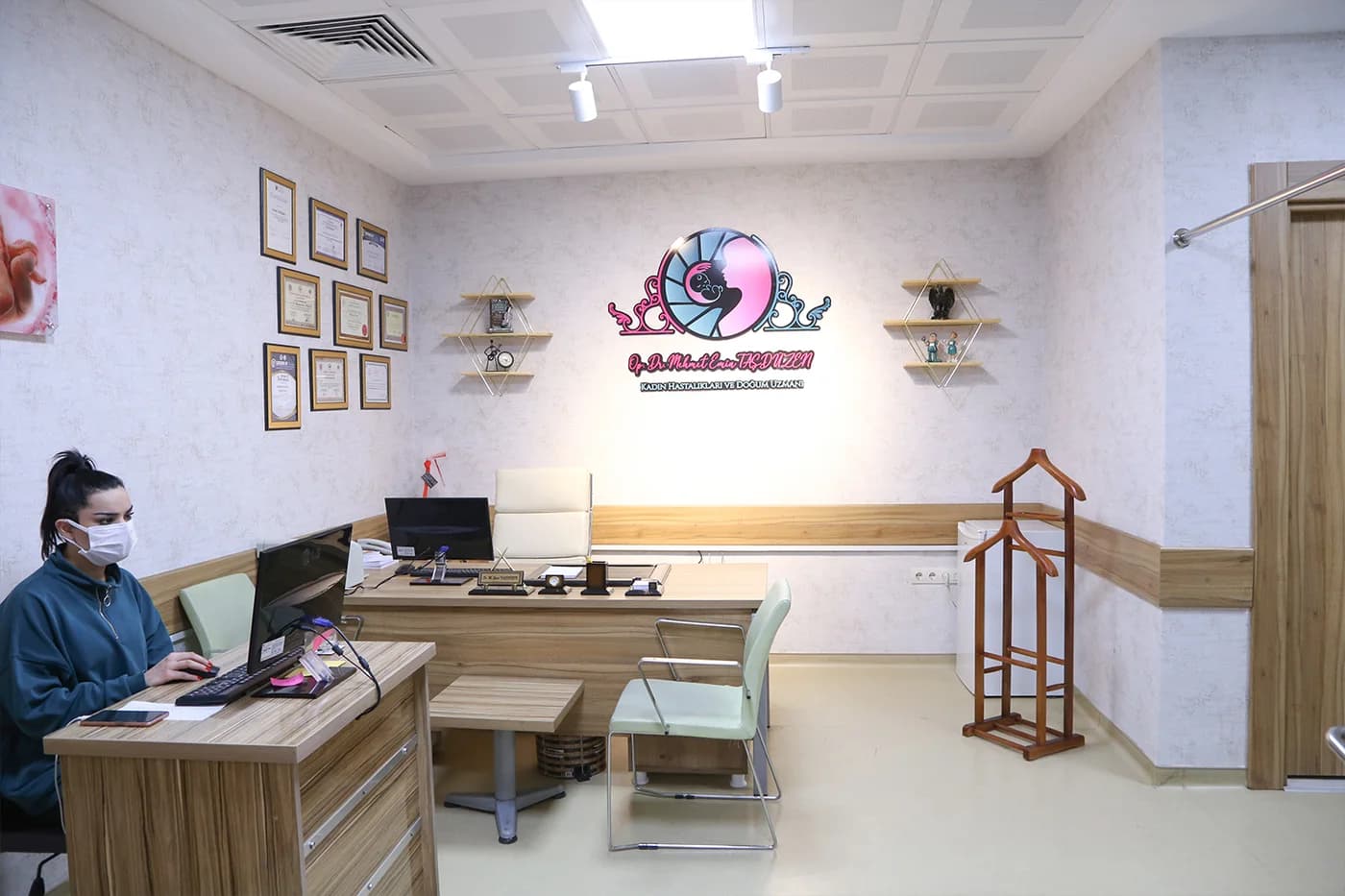 Nev Hospital fotoğraf arşivi
